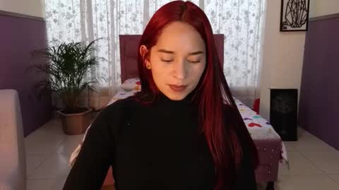 Snapshot of alaia_skater chatting on 10-13-25, 07:25 Alaia Skater online show from 10-13-25, 07:25