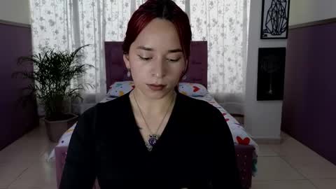 Snapshot of alaia_skater chatting on 12-01-25, 07:08 Alaia Skater online show from 12-01-25, 07:08