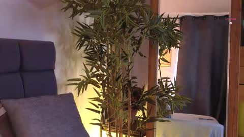 Snapshot of alaiaaddict chatting on 02-04-26, 09:09 alaiaaddict online show from 02-04-26, 09:09