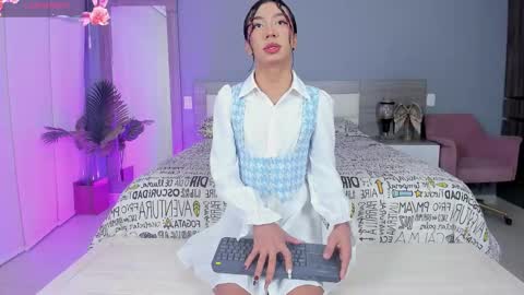 alaiaguerra online show from 10-27-25, 07:51