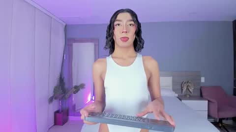 alaiaguerra online show from 11-05-25, 07:36