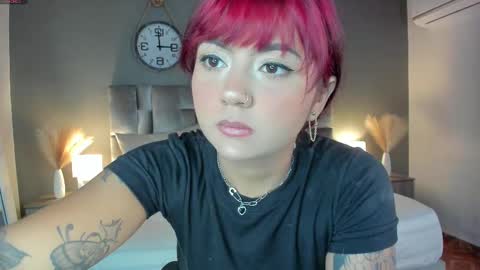  Alaia  online show from 02-10-25, 11:36