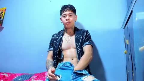 Snapshot of alamjams chatting on 06-05-26, 10:26 Alam Jams online show from 06-05-26, 10:26
