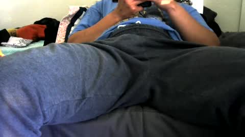 Snapshot of alamorgoddy chatting on 06-20-26, 12:03 alamorgoddy online show from 06-20-26, 12:03