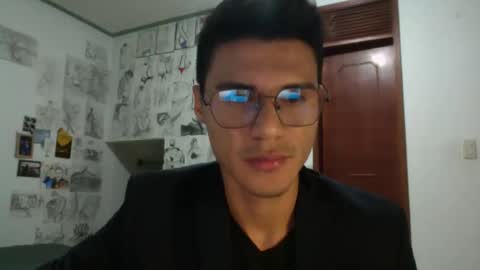 Snapshot of alan_eross chatting on 10-15-25, 05:18 alan_eross online show from 10-15-25, 05:18