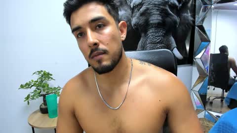 Snapshot of alan_greek_1 chatting on 06-06-26, 02:05 Alan greek online show from 06-06-26, 02:05