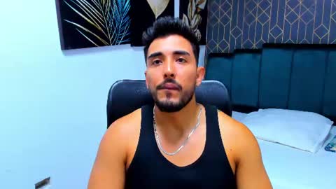 Snapshot of alan_greek_1 chatting on 06-12-26, 04:50 Alan greek online show from 06-12-26, 04:50