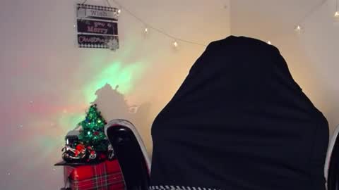 Alan Hadid online show from 12-31-24, 01:04