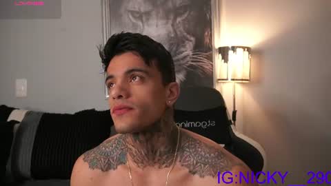 Snapshot of alan_morrys chatting on 07-09-26, 02:04 alan_morrys online show from 07-09-26, 02:04