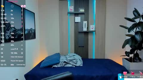 Alan  Kevin can we reach 100 thumbs up please guys  online show from 02-24-26, 07:12