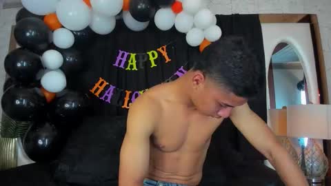 ---Alan--- online show from 10-31-25, 05:08