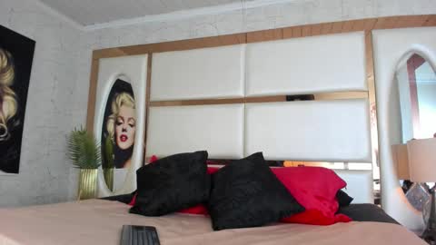 ---Alan--- online show from 02-15-26, 04:53