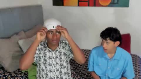 Snapshot of alan_scot chatting on 01-09-26, 07:15 Alan and Criss - WE JUST FRIENDS WITH BENEFITS BOTH VERS online show from 01-09-26, 07:15