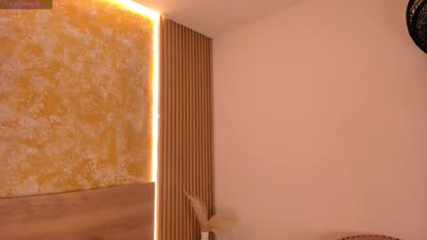 Snapshot of alana_2916 chatting on 11-06-25, 03:51 alana_2916 online show from 11-06-25, 03:51