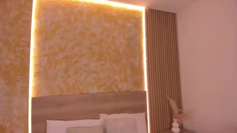 Snapshot of alana_2916 chatting on 11-18-25, 03:45 alana_2916 online show from 11-18-25, 03:45