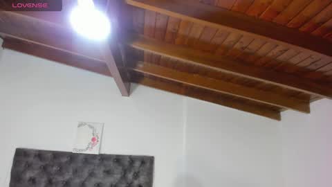 Alana online show from 05-20-26, 12:22