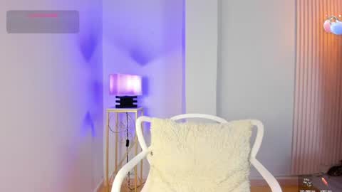 Snapshot of alana__rossetti chatting on 07-15-26, 07:08 Alana online show from 07-15-26, 07:08