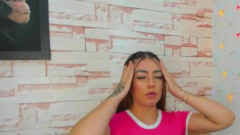 alana_gray3 online show from 02-24-25, 05:11