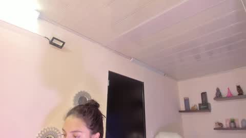 Maeve  online show from 12-02-24, 10:28