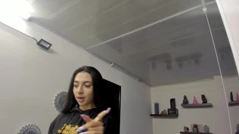 Maeve  online show from 12-22-24, 10:49