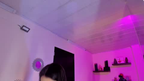 Maeve  online show from 02-04-25, 11:05