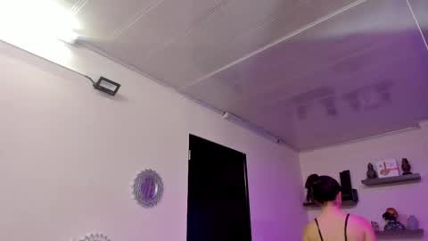 Maeve  online show from 02-25-25, 04:53