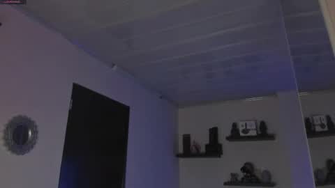 Maeve  online show from 03-06-25, 05:22