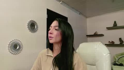 Maeve  online show from 09-14-25, 10:47