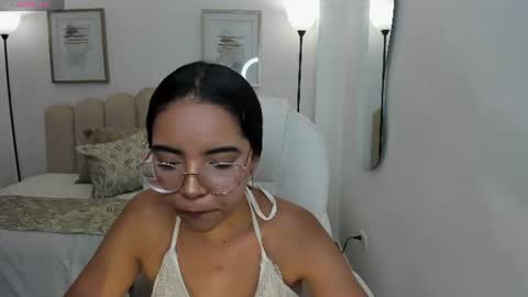 alana  online show from 06-15-26, 07:27
