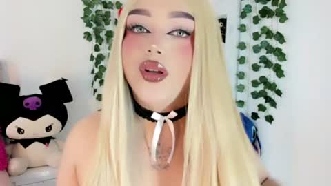 Snapshot of alana_muller_ chatting on 07-22-26, 06:05 Alana Muller online show from 07-22-26, 06:05