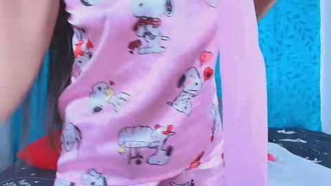 Snapshot of alana_pink95 chatting on 05-08-26, 11:59 alana_pink95 online show from 05-08-26, 11:59
