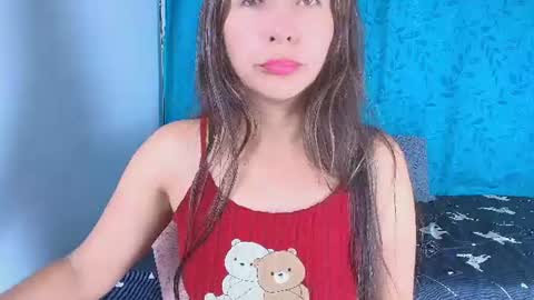 Snapshot of alana_pink95 chatting on 06-17-26, 10:17 alana_pink95 online show from 06-17-26, 10:17