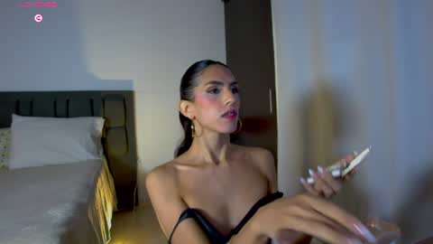 Snapshot of alana_sofia_ chatting on 07-13-26, 03:26 Alana Tobias online show from 07-13-26, 03:26