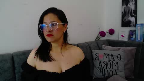 Alana  online show from 01-10-26, 12:07