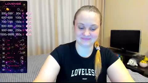 Julia online show from 01-23-25, 10:54