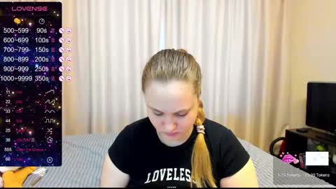 Julia online show from 02-13-25, 12:21