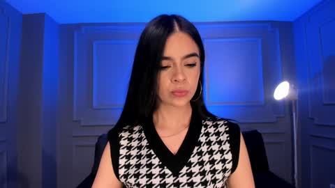 Snapshot of alanacraft chatting on 01-07-25, 03:24 Alana online show from 01-07-25, 03:24