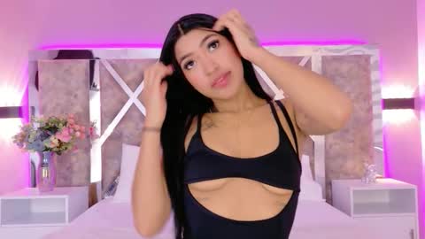 alanaortiz_ online show from 02-06-26, 07:28