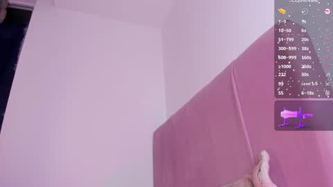 Snapshot of alanasnow__ chatting on 02-04-25, 11:59 Alana online show from 02-04-25, 11:59