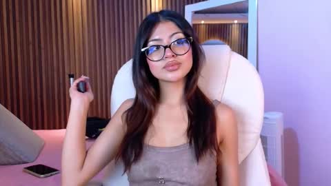 Sasha online show from 11-08-25, 03:29