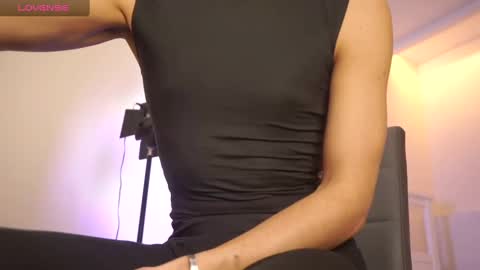 idenavarre online show from 12-18-24, 10:13