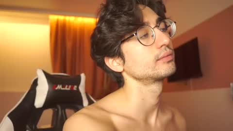 idenavarre online show from 02-02-25, 11:11