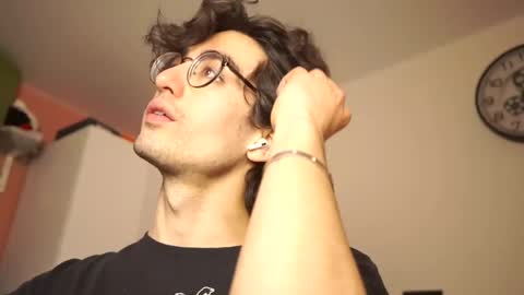 idenavarre online show from 02-20-25, 12:30