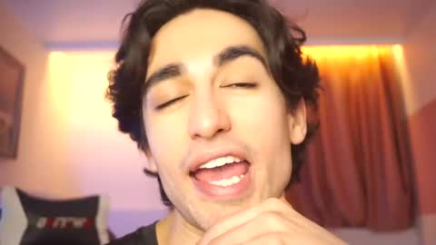 idenavarre online show from 02-22-25, 10:09