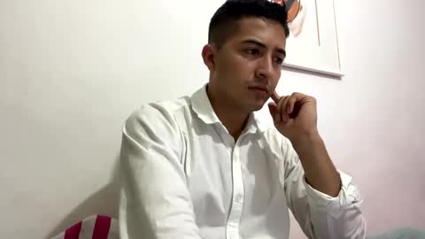 alanj998 online show from 10-06-25, 01:14