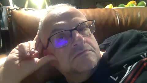 alankrieski1174 online show from 10-30-25, 05:20