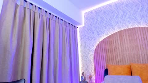 Alanna  online show from 01-12-25, 08:14