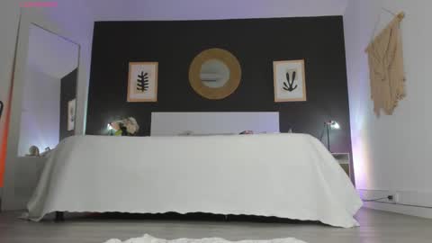 Alanna Cute Russell online show from 10-09-25, 08:07