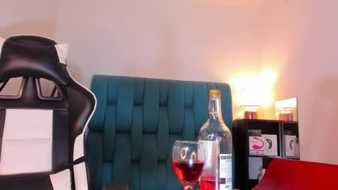 alannaughty_ online show from 02-14-25, 03:54