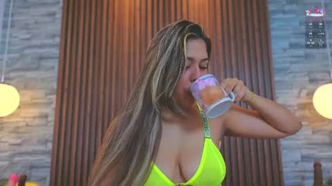 Snapshot of alannavidal chatting on 05-20-26, 03:02 alannavidal online show from 05-20-26, 03:02